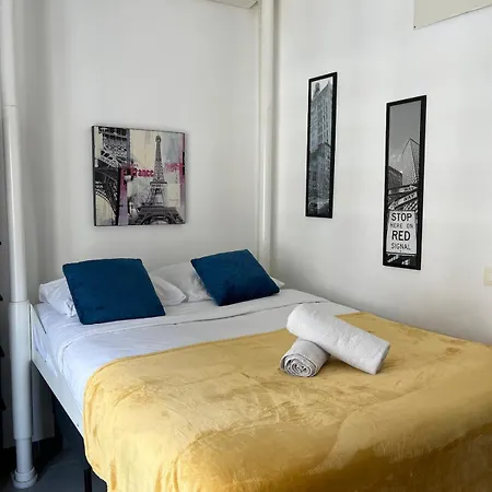 Hyper Center - Superb - Cozy - Wifi Apartman *